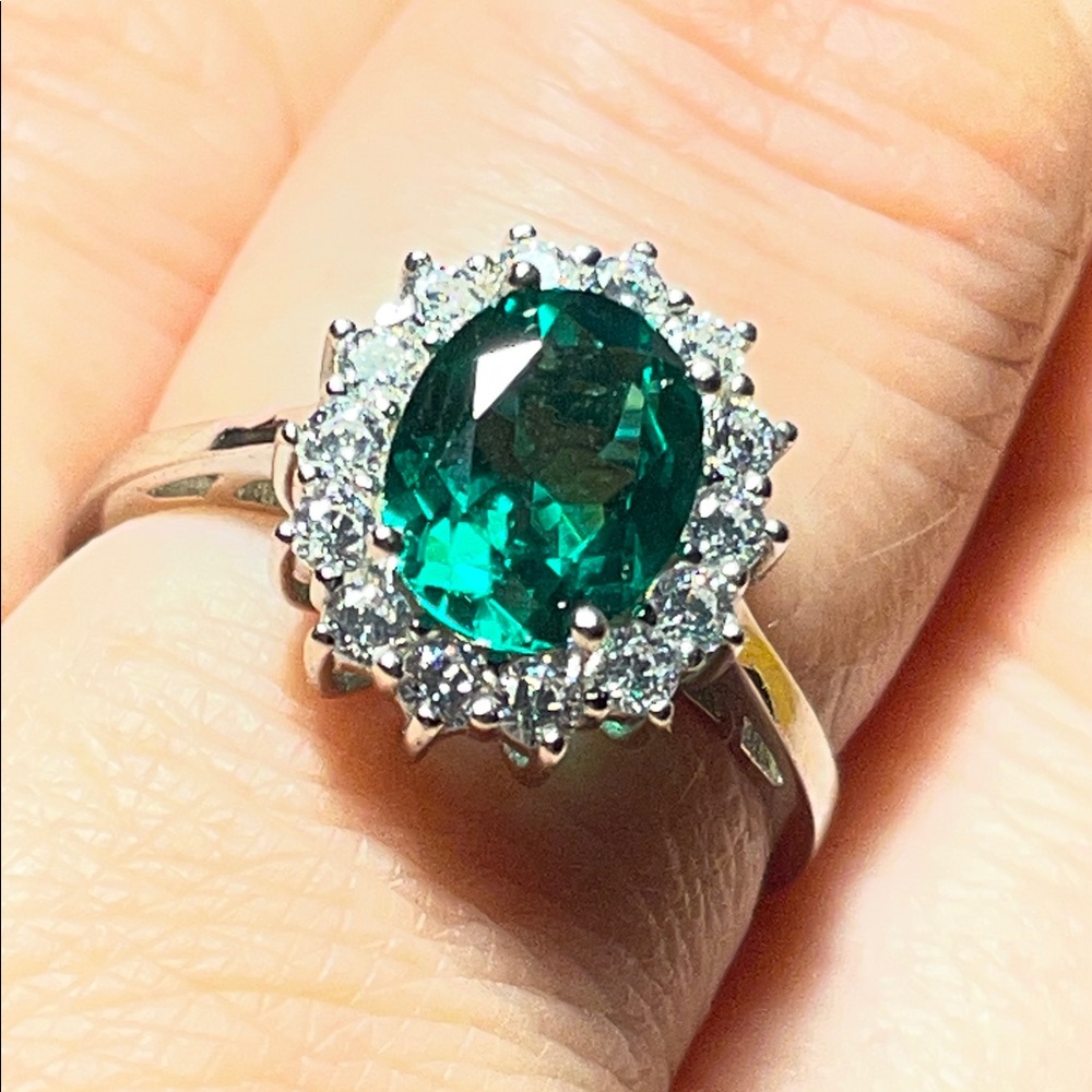 Emerald Green Halo Ring with White Crystal Accents - Women Jewelry